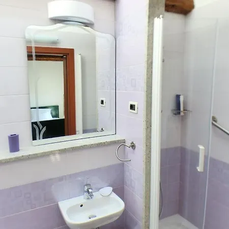 House With A Parking Space Skrbcici, Krk - 16084 Semesterbostad Vrh (Krk)